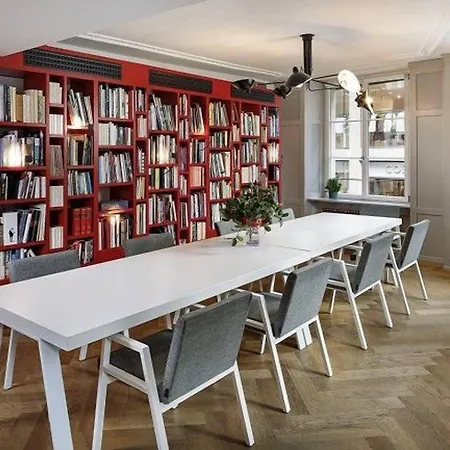 فندق ماركتجاسي 4*